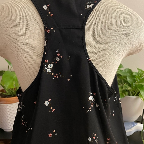 Floral tank top - Picture 2 of 2